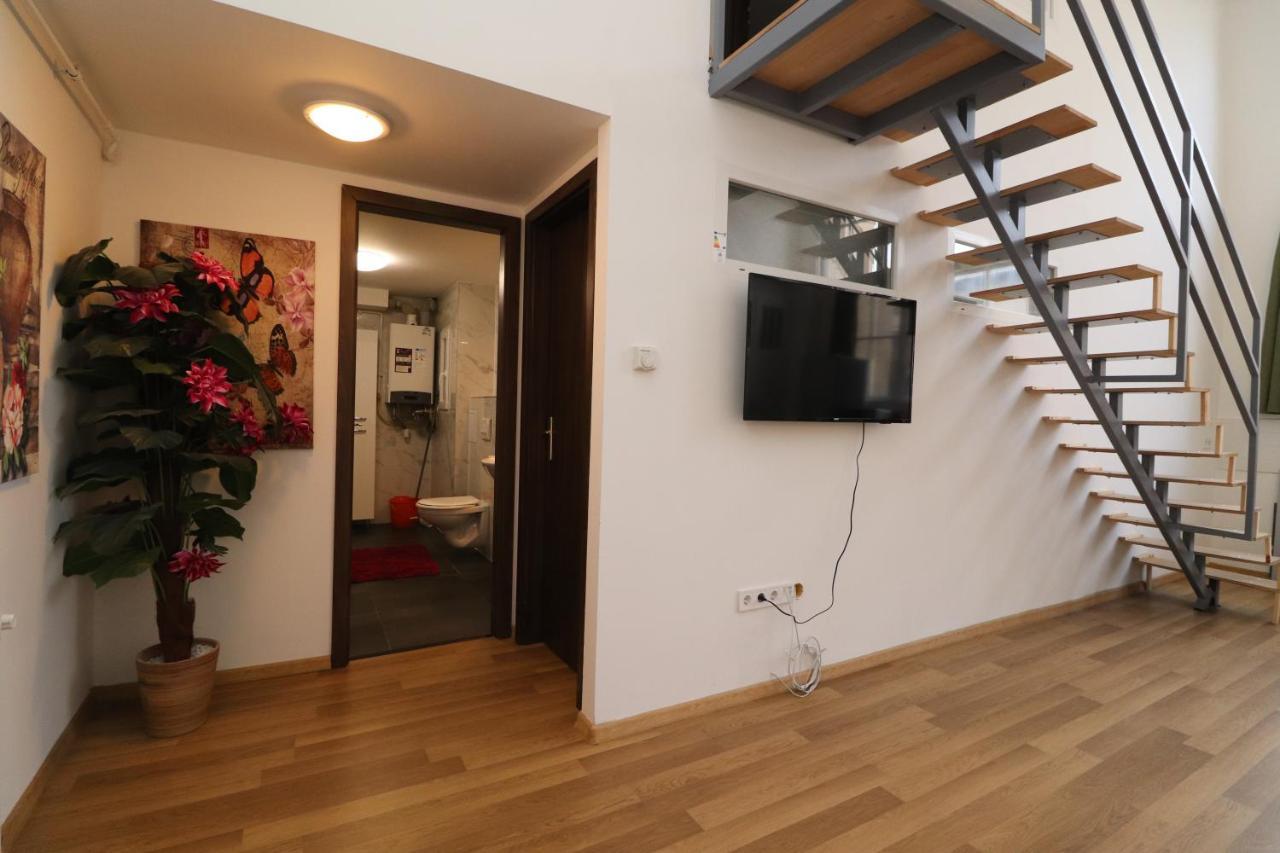 بودابست New Guest House A In Kiraly Street 106 المظهر الخارجي الصورة