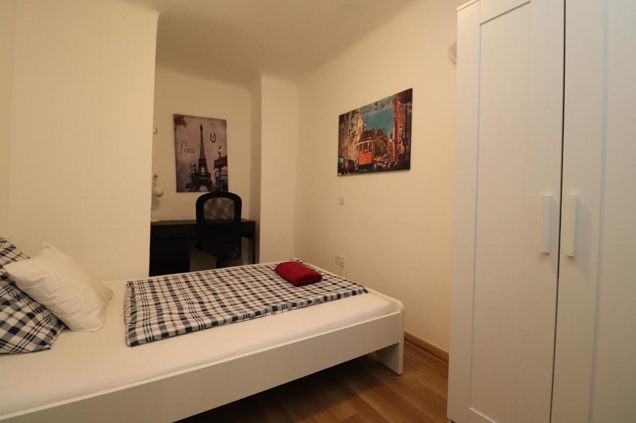 بودابست New Guest House A In Kiraly Street 106 المظهر الخارجي الصورة